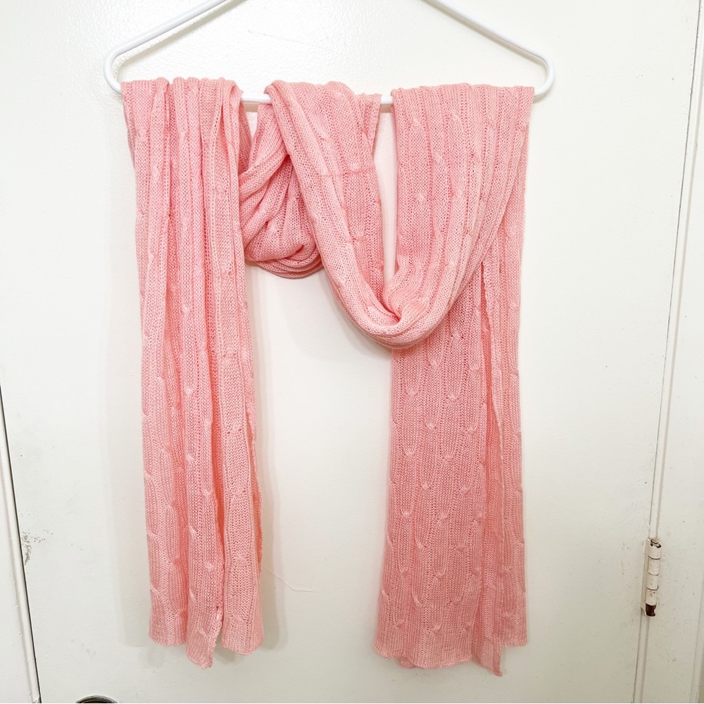 Beautiful Pink Scarve In Excellent Condition OS